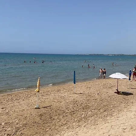 Berenice Пакино