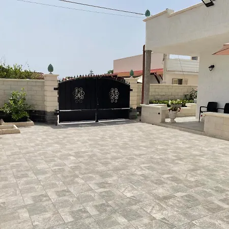Apartamento Berenice Pachino